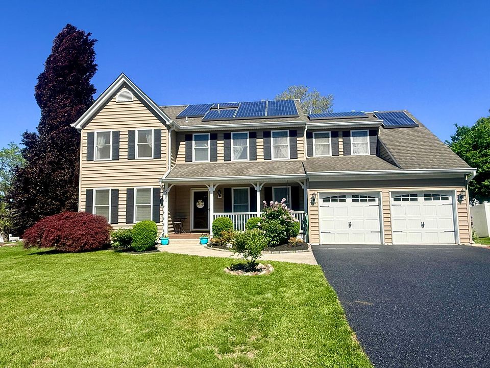1st image of 501 Stanford Rd