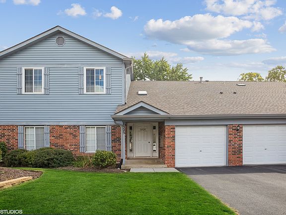 2nd image of 1525 Commodore Ct Unit 6