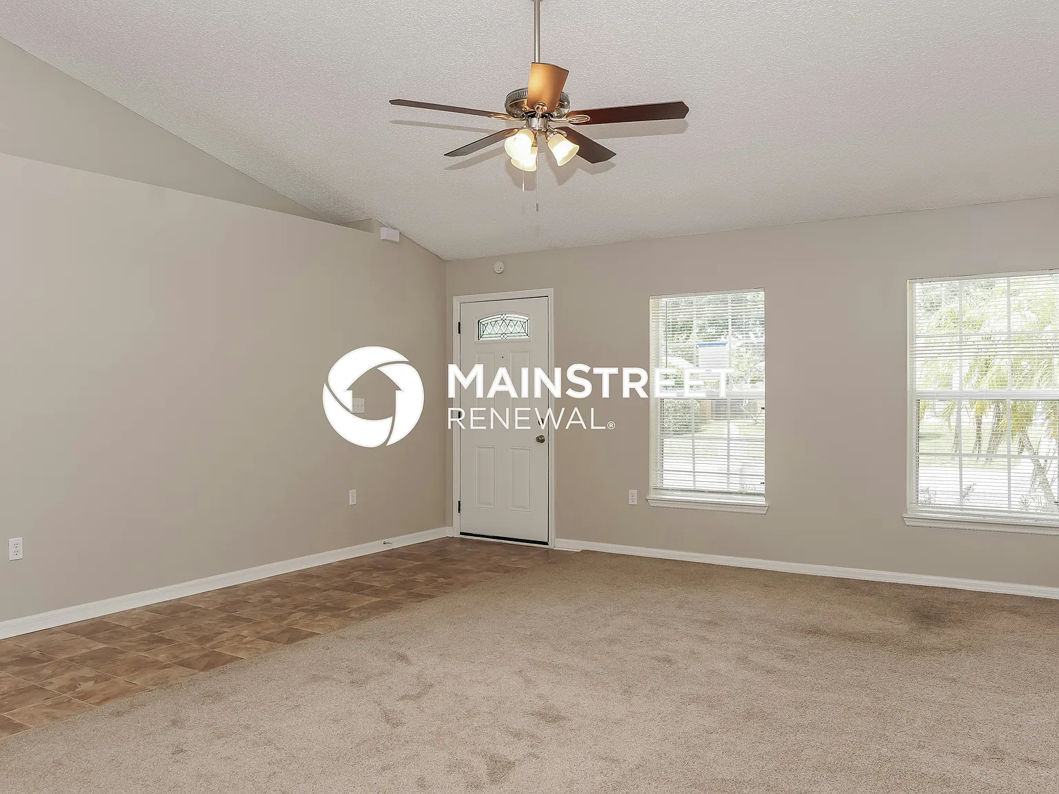1394 Gillott St N W — Photo 2