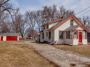 324 Hart Ave, Des Moines, IA 50315