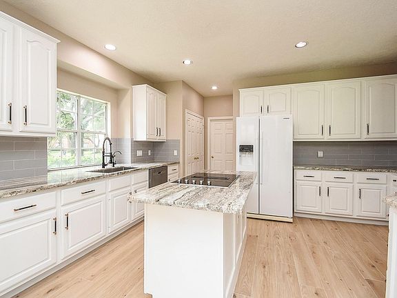 5th image of 6415 Brobeck Ct