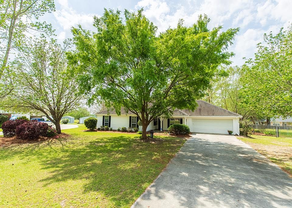 1st image of 3810 Rosewood Cir