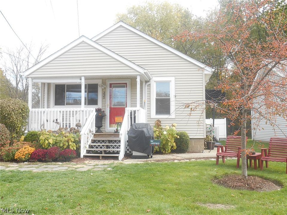1st image of 335 Joseph St