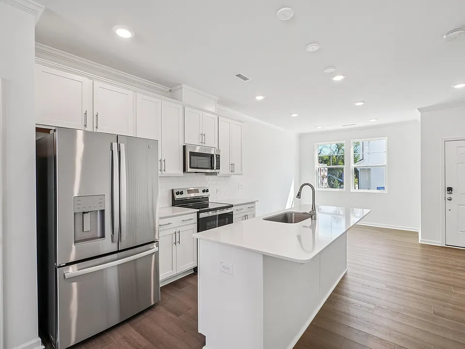 Alternate kitchen finish options available at The Maple townhomes in Raleigh