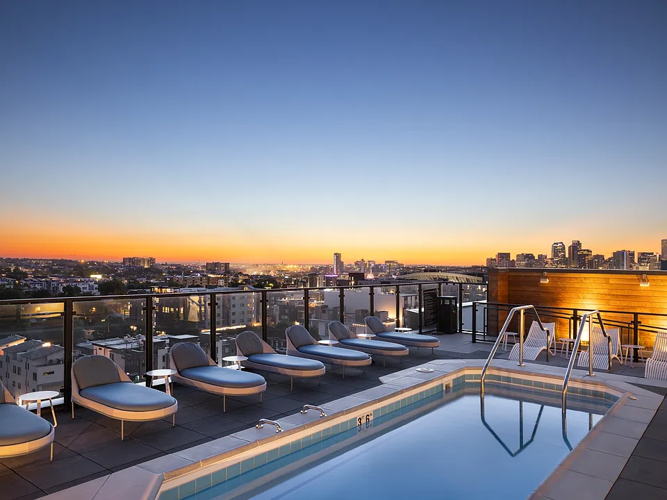 Wilder Rooftop