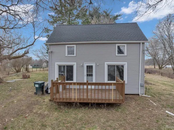 3823 N Lapeer Rd, Lapeer, MI 48446