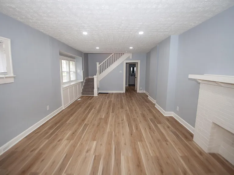 1230 N Lasalle St — Photo 3