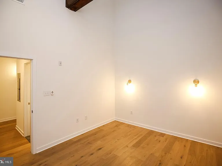 1416 Frankford Ave #202 — Photo 6