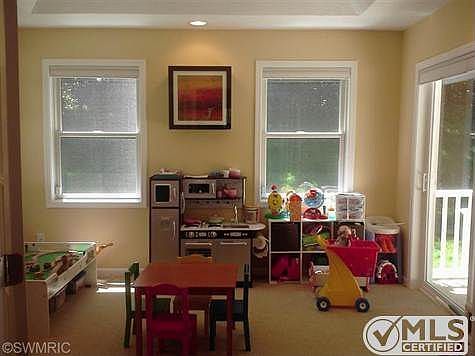 4th image of 2581 Talltimber Ct SE