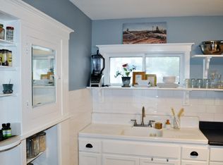 205 N Prairie Ave, Waukesha, WI 53186