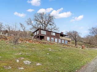 16813 Highway 96, Klamath River, CA 96050