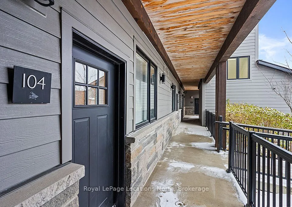 10 Beausoleil Ln #104