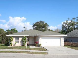 7657 39th Street Cir E, Sarasota, FL 34243