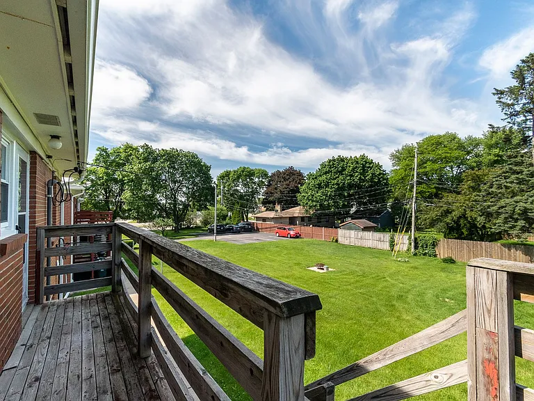 1218 S Midvale Blvd — Photo 48