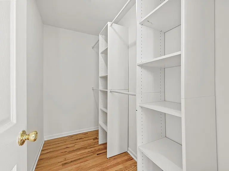 The Promenade Apartments — Photo 13