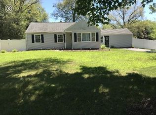 14 Decorie Dr, Wilbraham, MA 01095