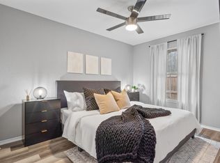 1010 S Retta St #13, Fort Worth, TX 76111