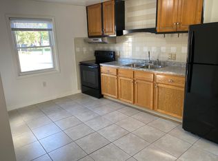 4916 S Wayne Rd, Wayne, MI 48184