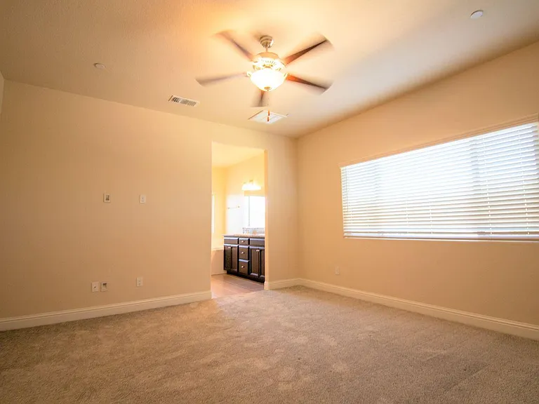4419 Kerr Ct — Photo 24