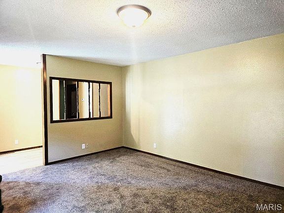 4th image of 1008 Cedar Ln