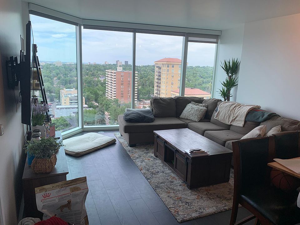 1st image of 1091 E Bayaud Ave #W1608