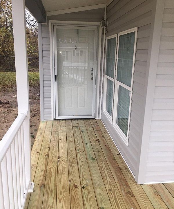 1st image of 13627 Grovetree Ln