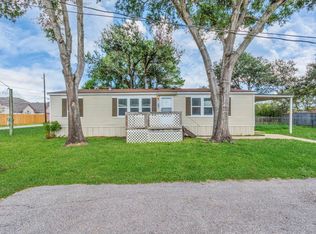 1206 Cindy Ln, Sealy, TX 77474
