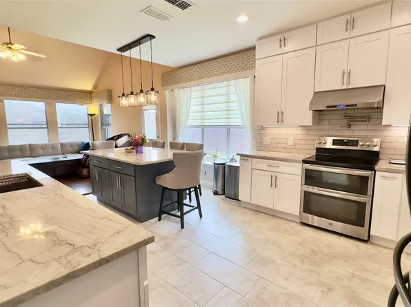 7312 Dove Cove Dr, Sachse, TX 75048