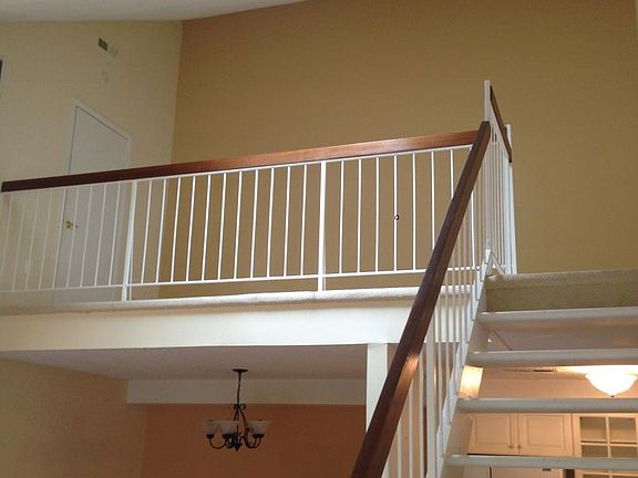 4th image of 1716 Aspen Dr
