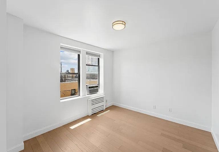 915 W End Ave #1503 — Photo 9