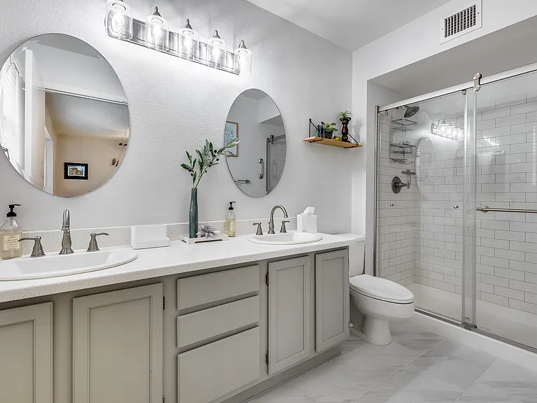 21423 N Palm Desert Dr — Photo 12
