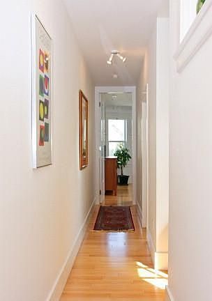 2nd image of 1910 Divisadero St APT 6