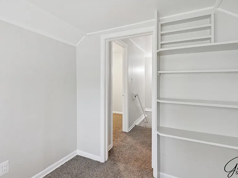 4082 Hereford St — Photo 18