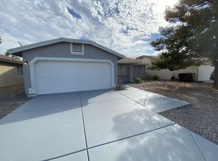 10219 N 87th Ln, Peoria, AZ 85345
