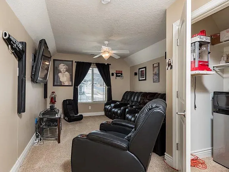 2296 S Hunter Dr — Photo 8