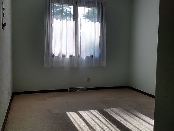2nd image of 6011 N Gilles Rd