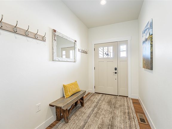 4th image of 2560 Greenough Way