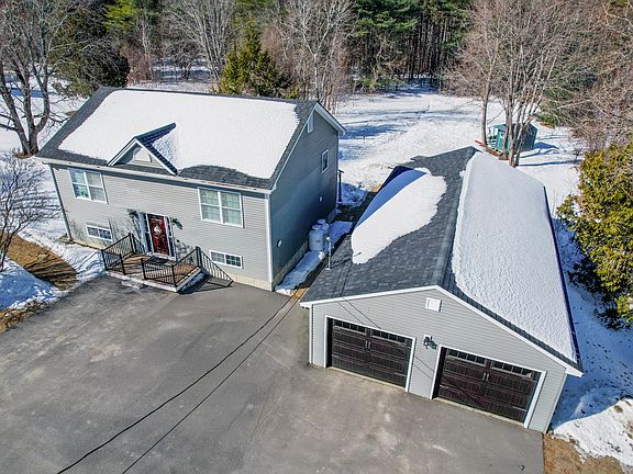 3rd image of 1176 Kenduskeag Avenue