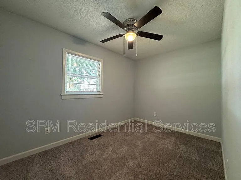 331 Forest Park Rd — Photo 12