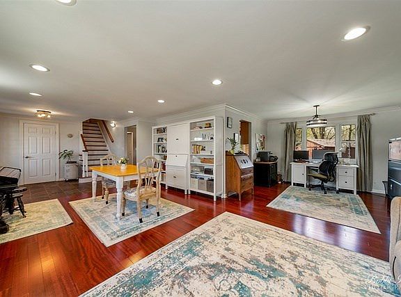 Living and Dining - Perfect to Entertain!