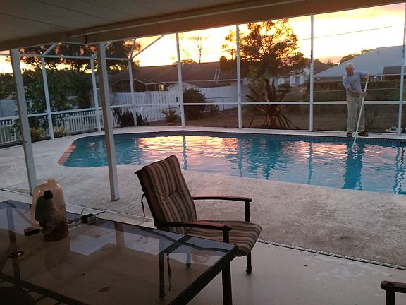 2nd image of 2096 Kingswood Ave