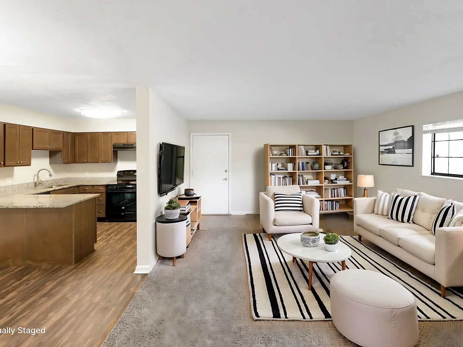 Timber Point Apartments — Photo 2