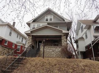 137 S Cypress Ave, Kansas City, MO 64123