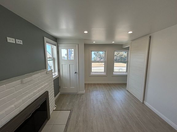 2nd image of 662-664 S Coast Hwy #662-C