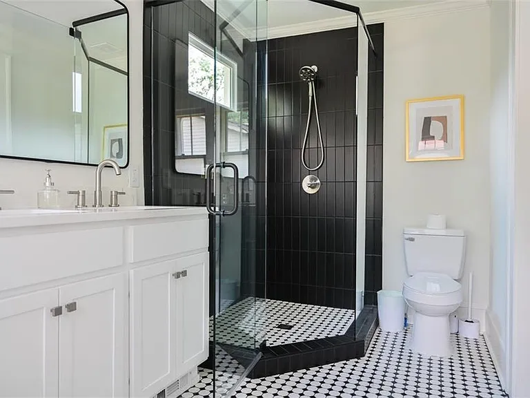 1085 Hardee St NE #A — Photo 18