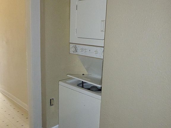 4th image of 3597 S G St Unit A