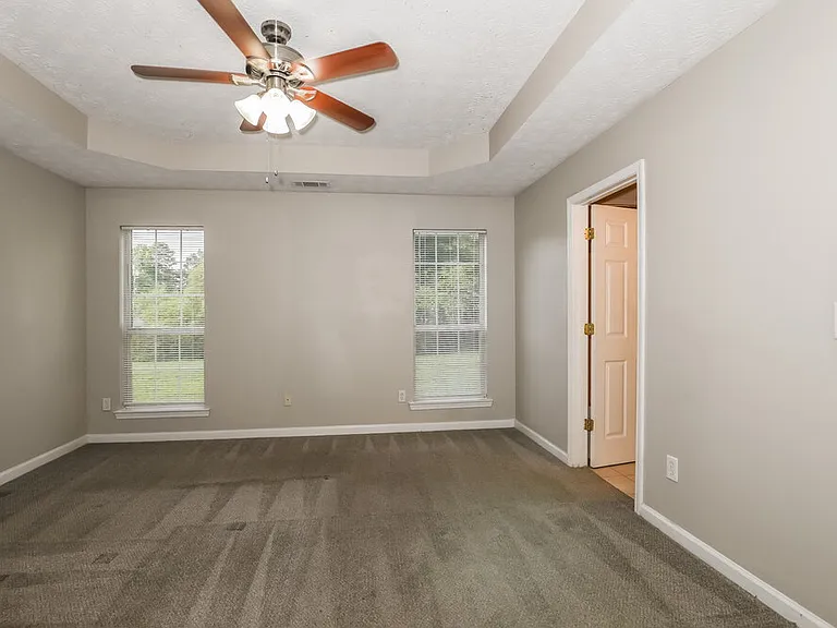 101 Floresta Dr — Photo 9