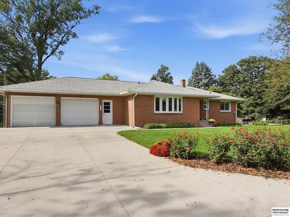 11720 S 36th St, Bellevue, NE 68123