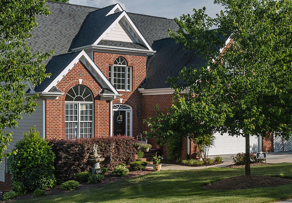 1st image of 3600 Yorkshire Dr