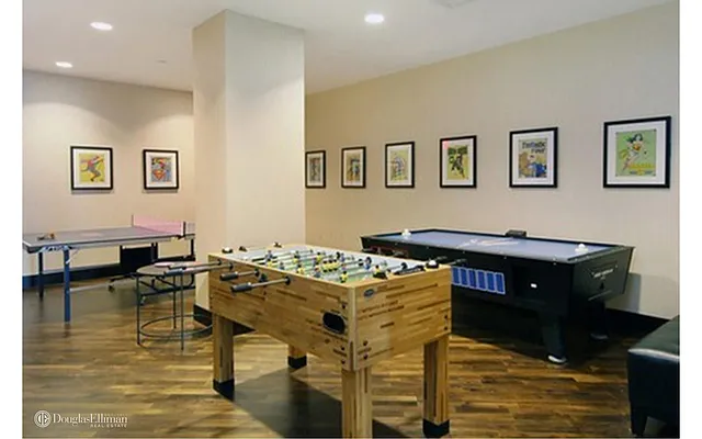 Rented by Douglas Elliman | media 14